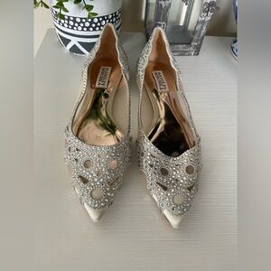 Badgley Mischka Gigi Ivory Crystal Rhinestone Embellished Bridal Flats Size 7